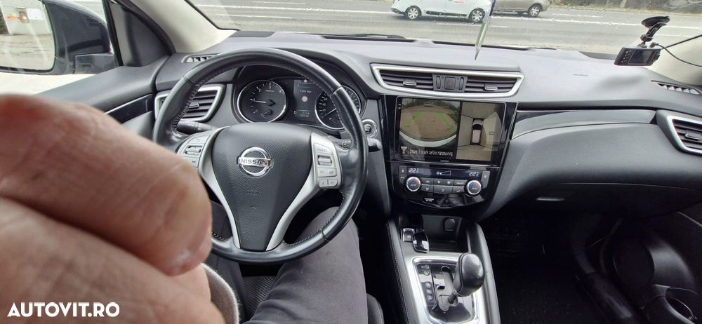 Nissan Qashqai 1.6 DCI Start/Stop X-TRONIC N-Connecta - 8