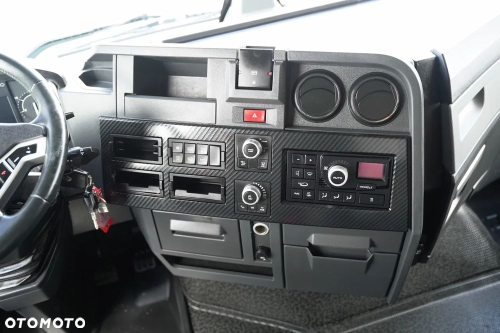 Renault T 520 / RETARDER /  KLIMA POSTOJOWA / 2021 - 31
