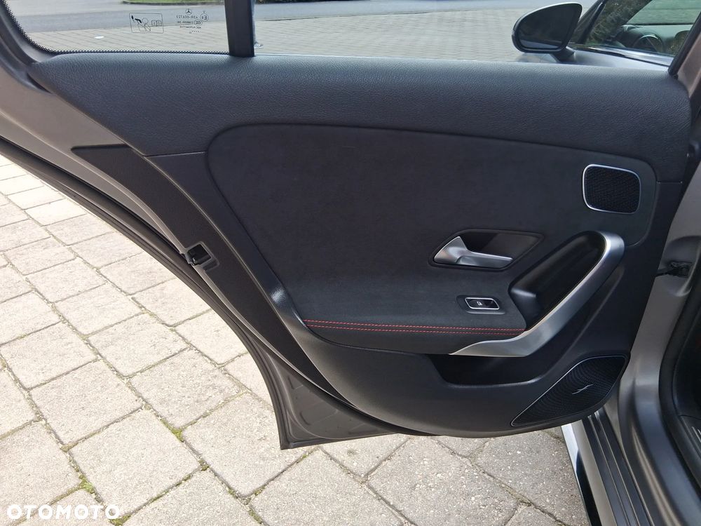 Mercedes-Benz Klasa A 45 S AMG 4-Matic 8G-DCT - 18