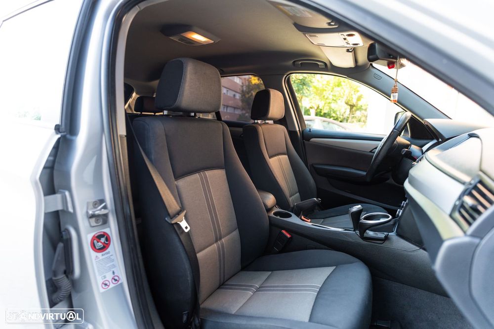 BMW X1 18 d sDrive - 17