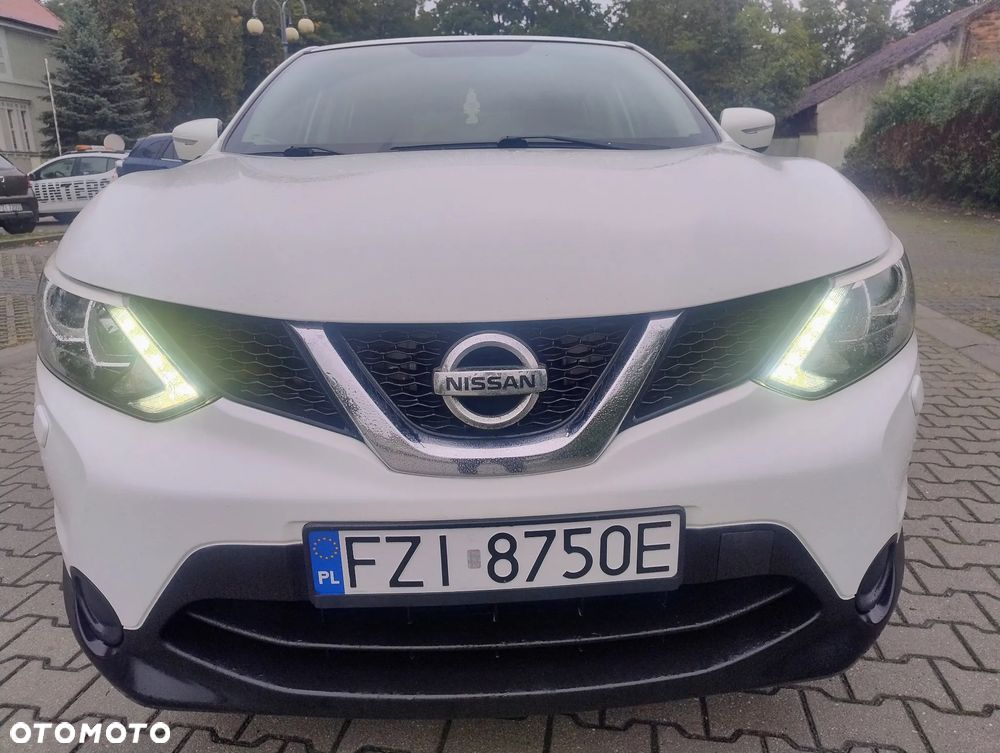 Nissan Qashqai 1.2 DIG-T N-Connecta - 8