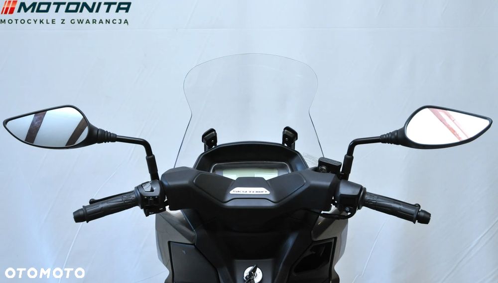 Kymco Skytown - 10