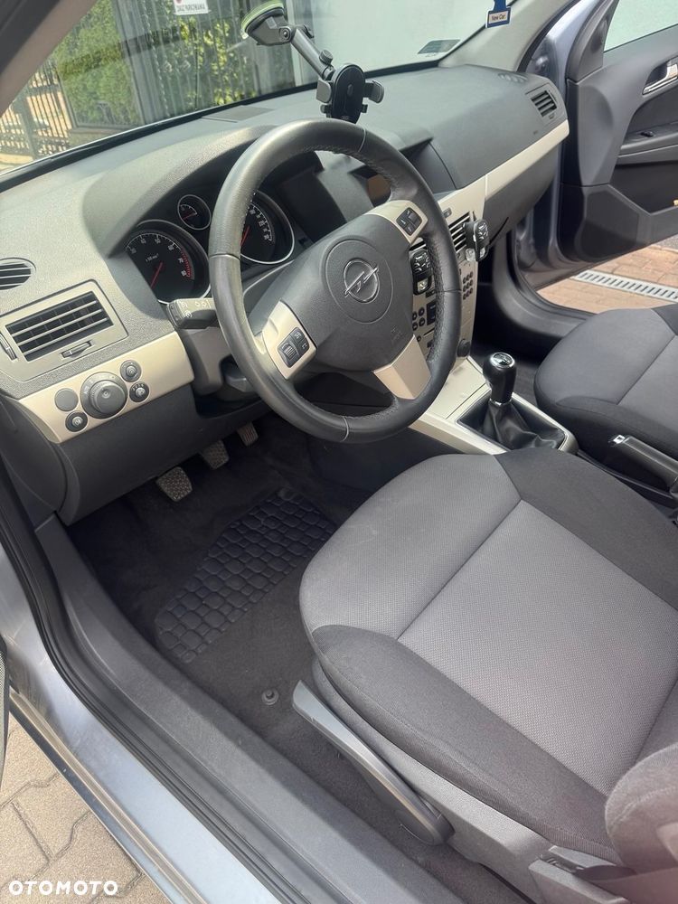 Opel Astra III 1.4 Enjoy - 8