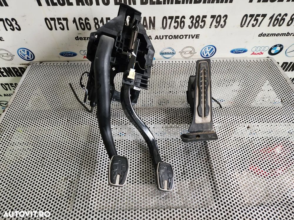 Pod Pedalier Pedala Frana Acceleratie Ambreiaj Bmw Seria 1 F40 F41 Volan Stanga Cod   Dezmembrez Bm - 4