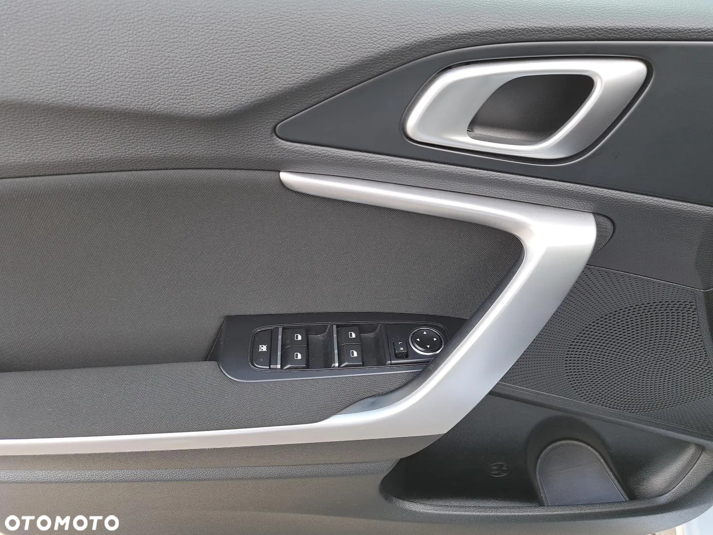 Kia Ceed 1.5 T-GDI S - 11