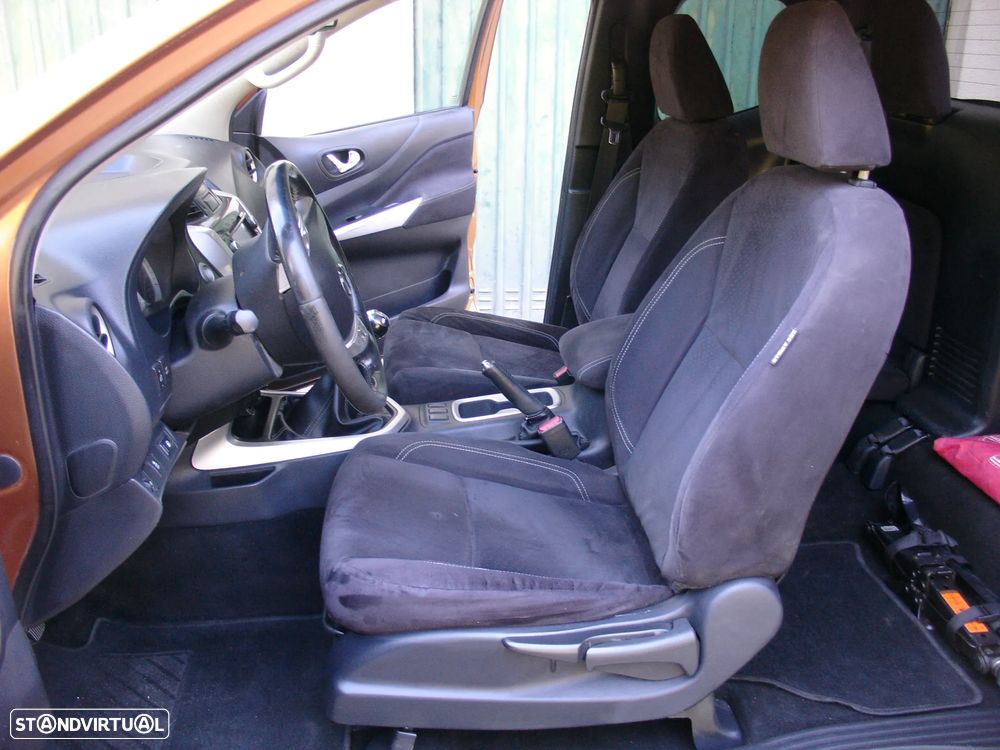 Nissan navara np300  3lug. - 20