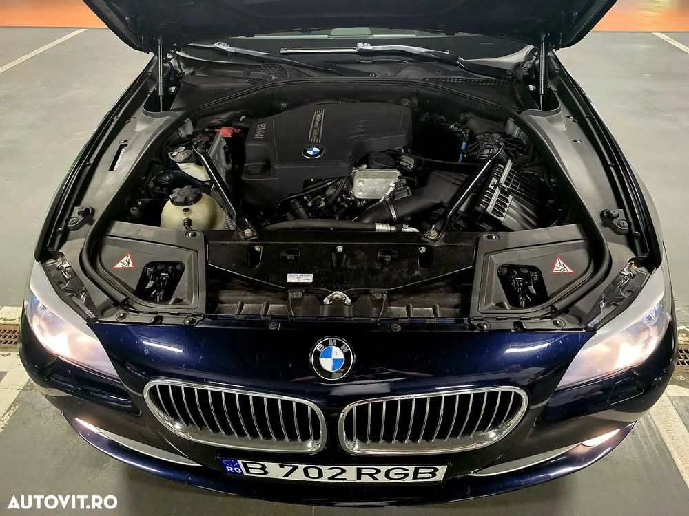 BMW 5 Series 2012 — imagine 8
