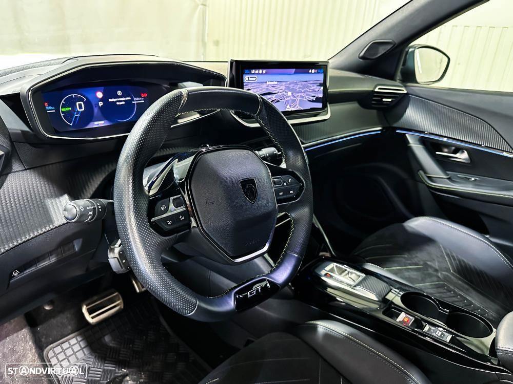 Peugeot e-2008 54 kWh GT - 19