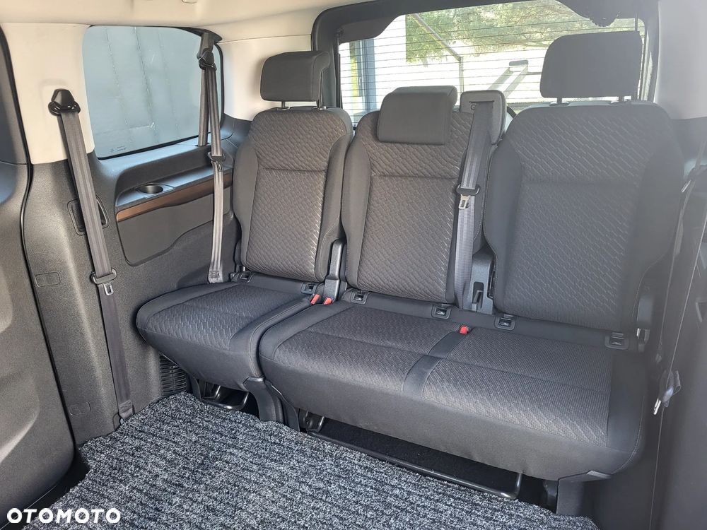 Toyota ProAce Kombi D-4D Medium 2,8t - 8