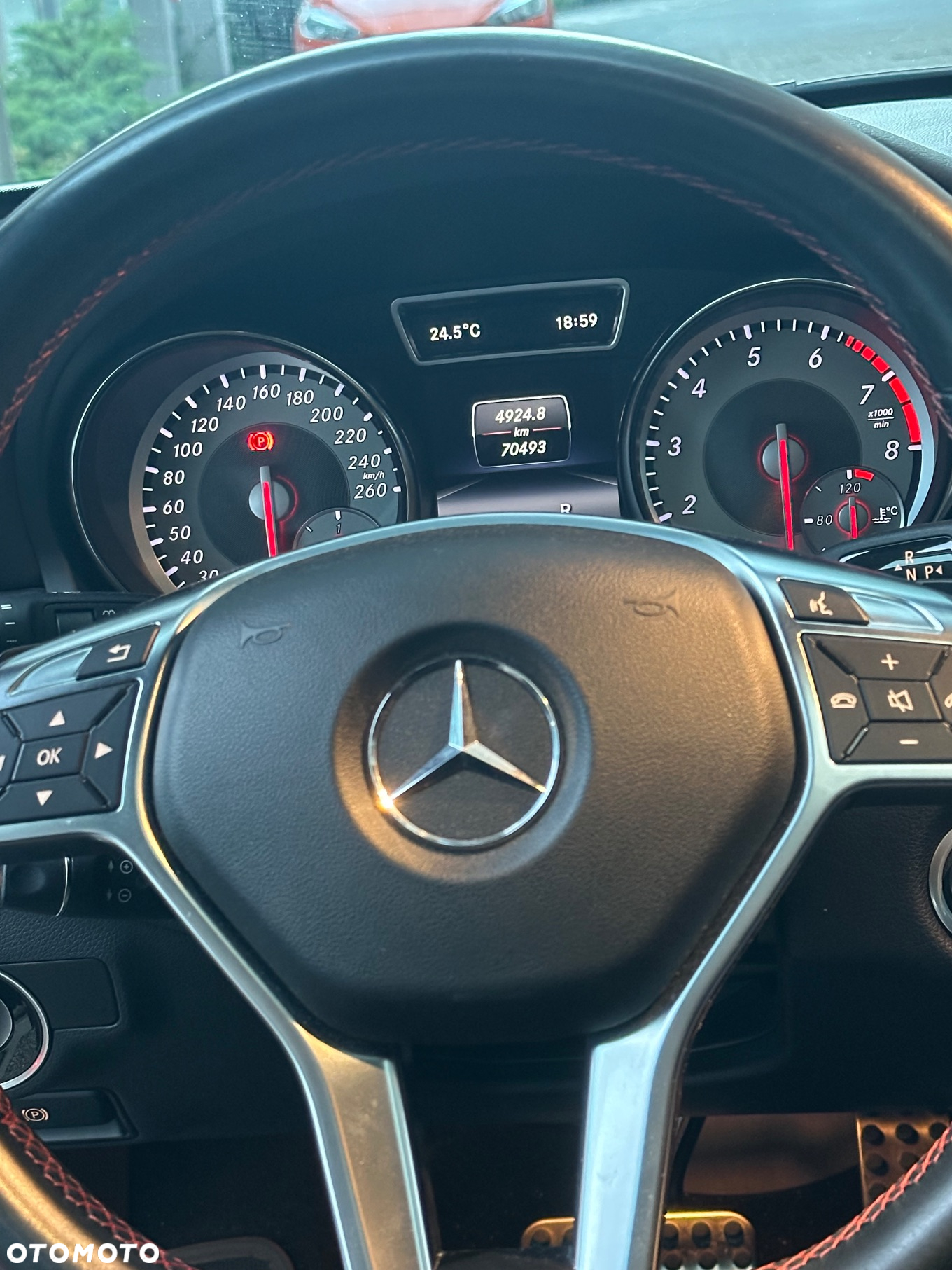 Mercedes-Benz GLA 250 4-Matic - 10