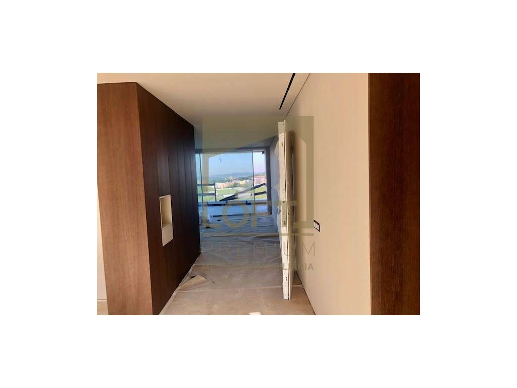 Apartamento T4 de Luxo c/ Vista Castelo e Parque da Cidade em Guima... - Grande imagem: 2/29