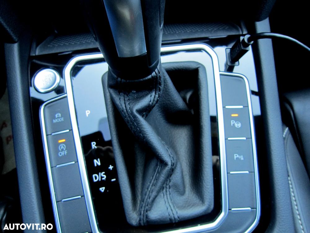 Volkswagen Passat 1.5 TSI OPF DSG Elegance - 19