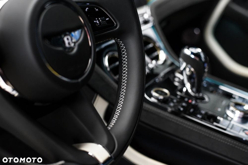 Bentley Continental GT - 28