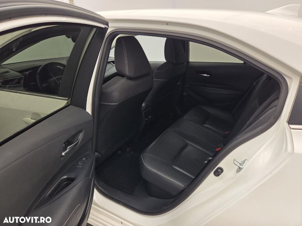 Toyota Corolla 1.8 HSD Exclusive - 14