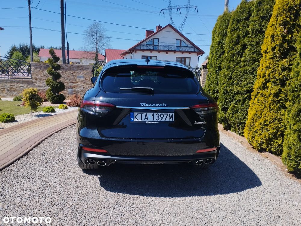 Maserati Levante Modena - 4