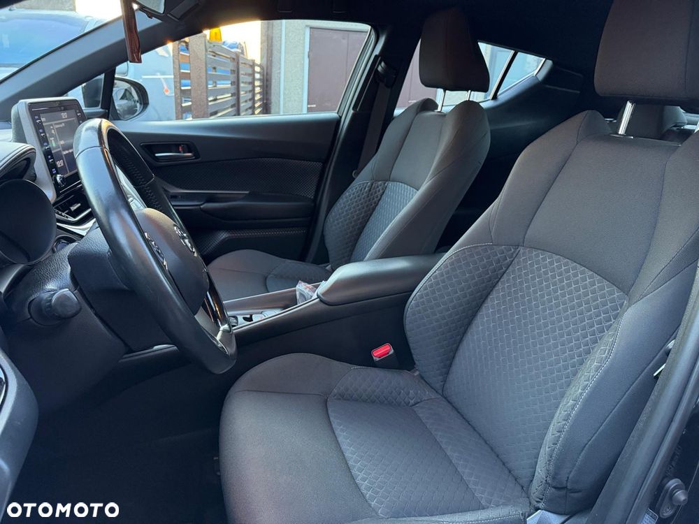 Toyota C-HR Style Selection - 8