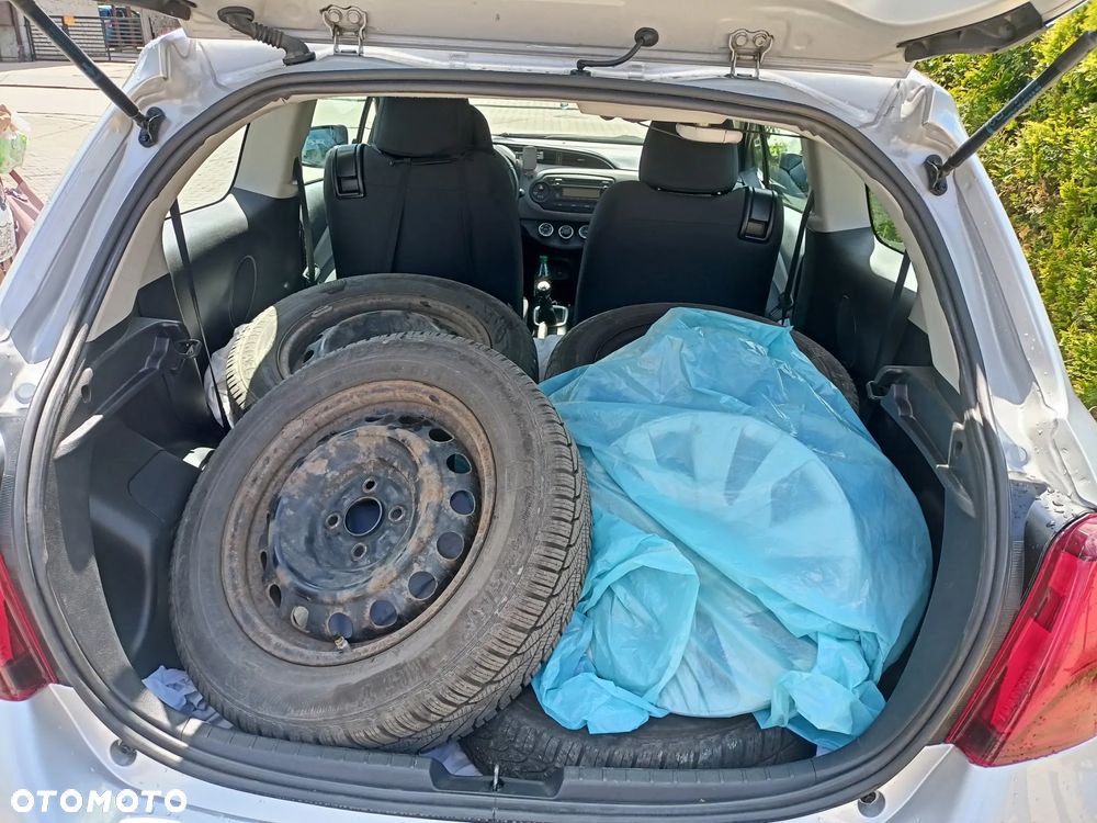 Toyota Yaris - 6