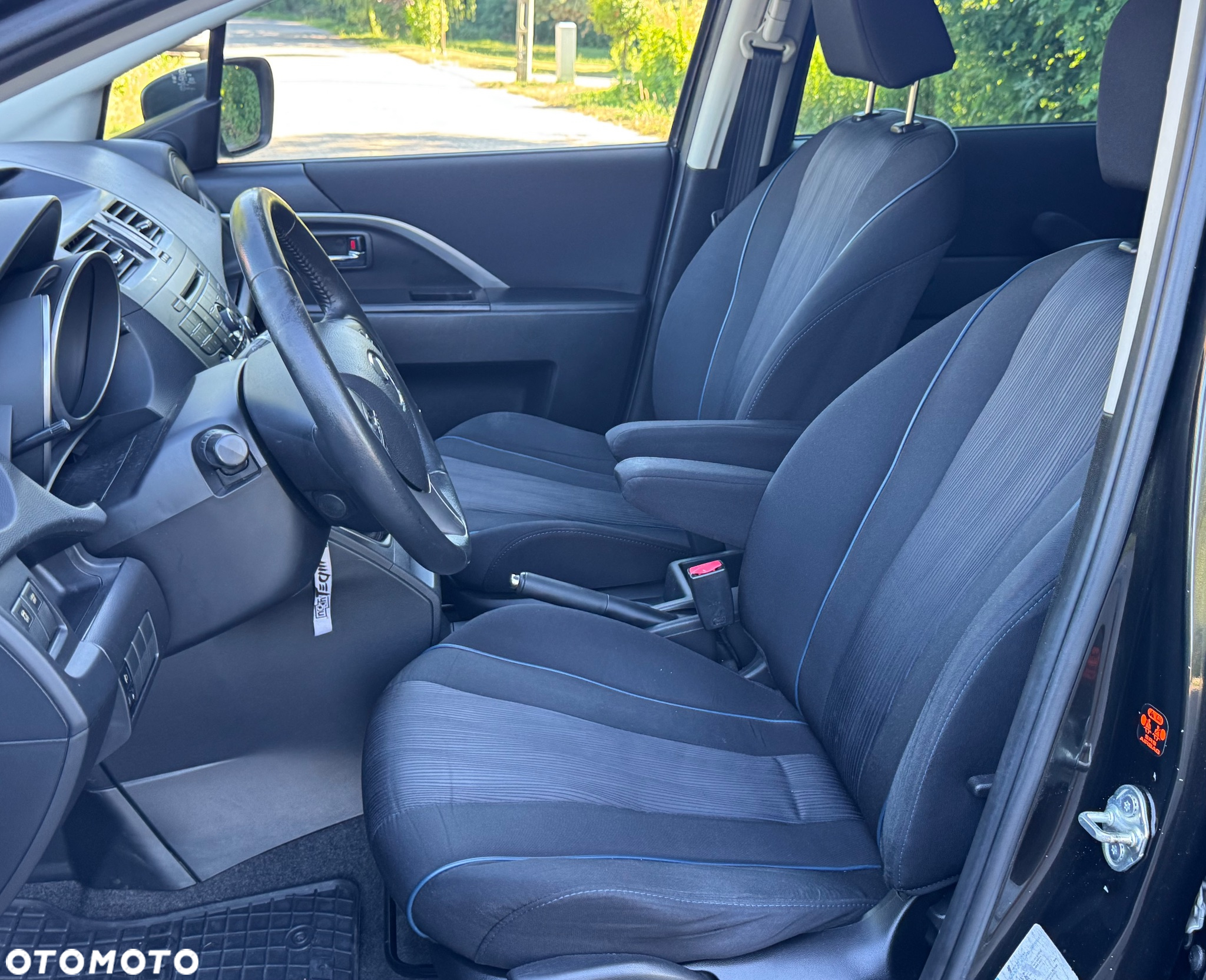 Mazda 5 2.0 MZR-DISI i-stop Edition 40 Jahre - 8