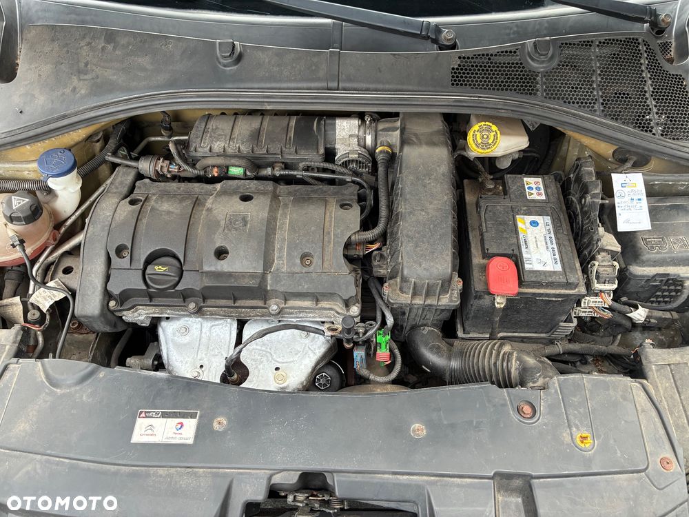 Citroën C-Elysée 1.6 VTi Feel - 32