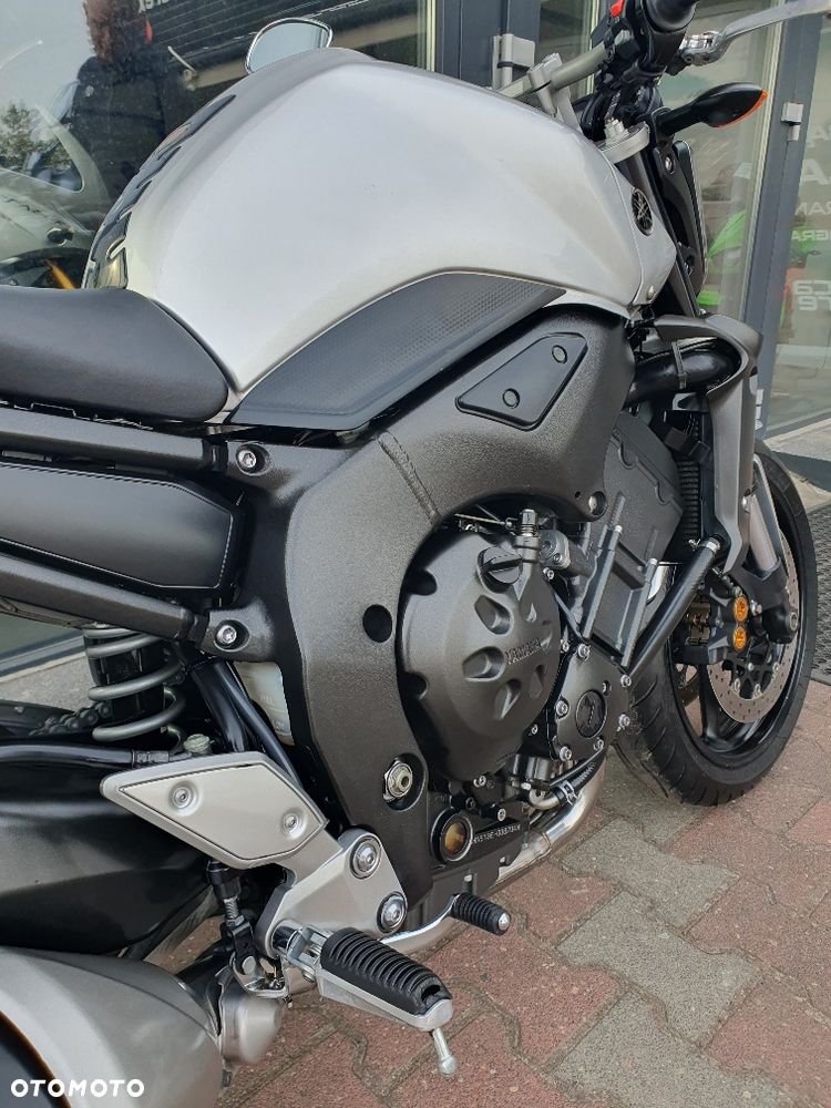 Yamaha FZ - 34