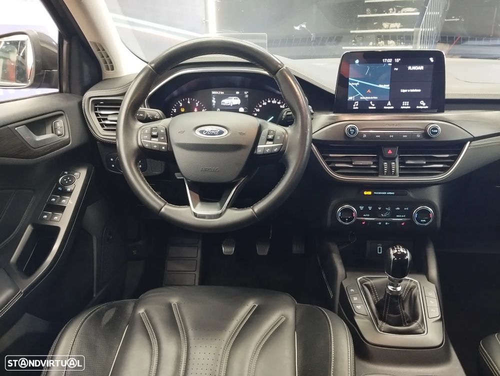 Ford Focus SW 1.0 EcoBoost Vignale - 16