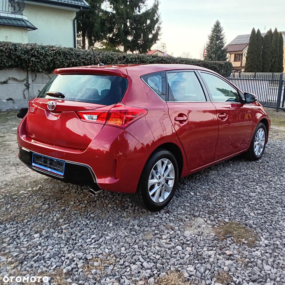 Toyota Auris - 3