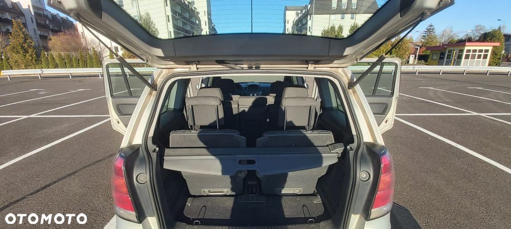 Opel Zafira - 7