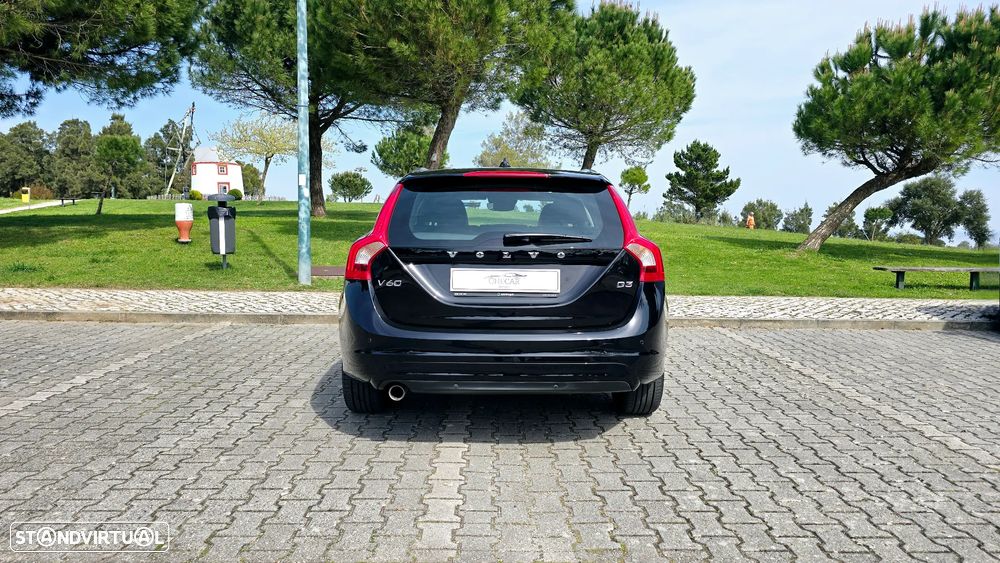 Volvo V60 2.0 D3 Summum - 7