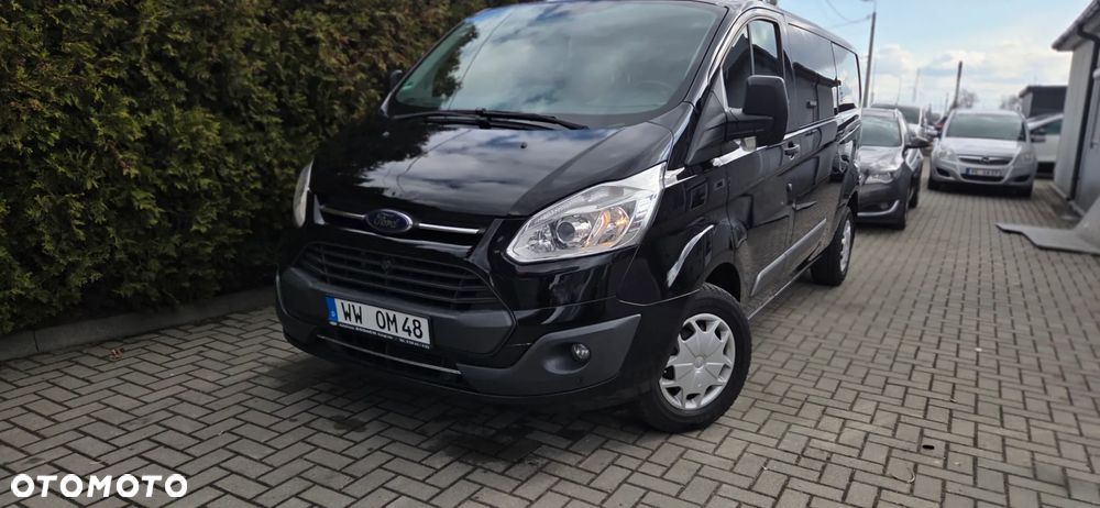Ford TRANSIT CUSTOM - 1
