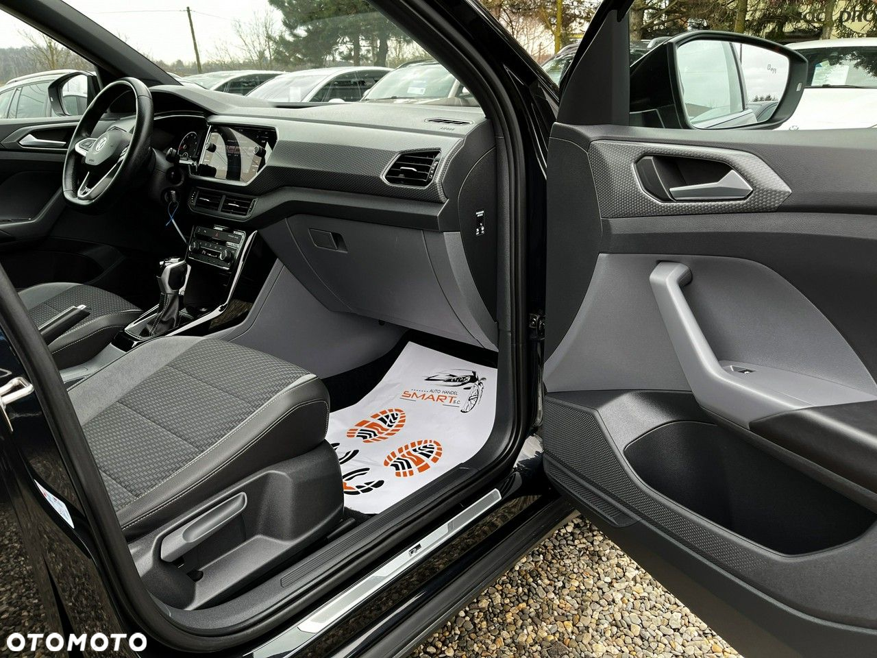 Volkswagen T-Cross 1.0 TSI R-Line DSG - 7