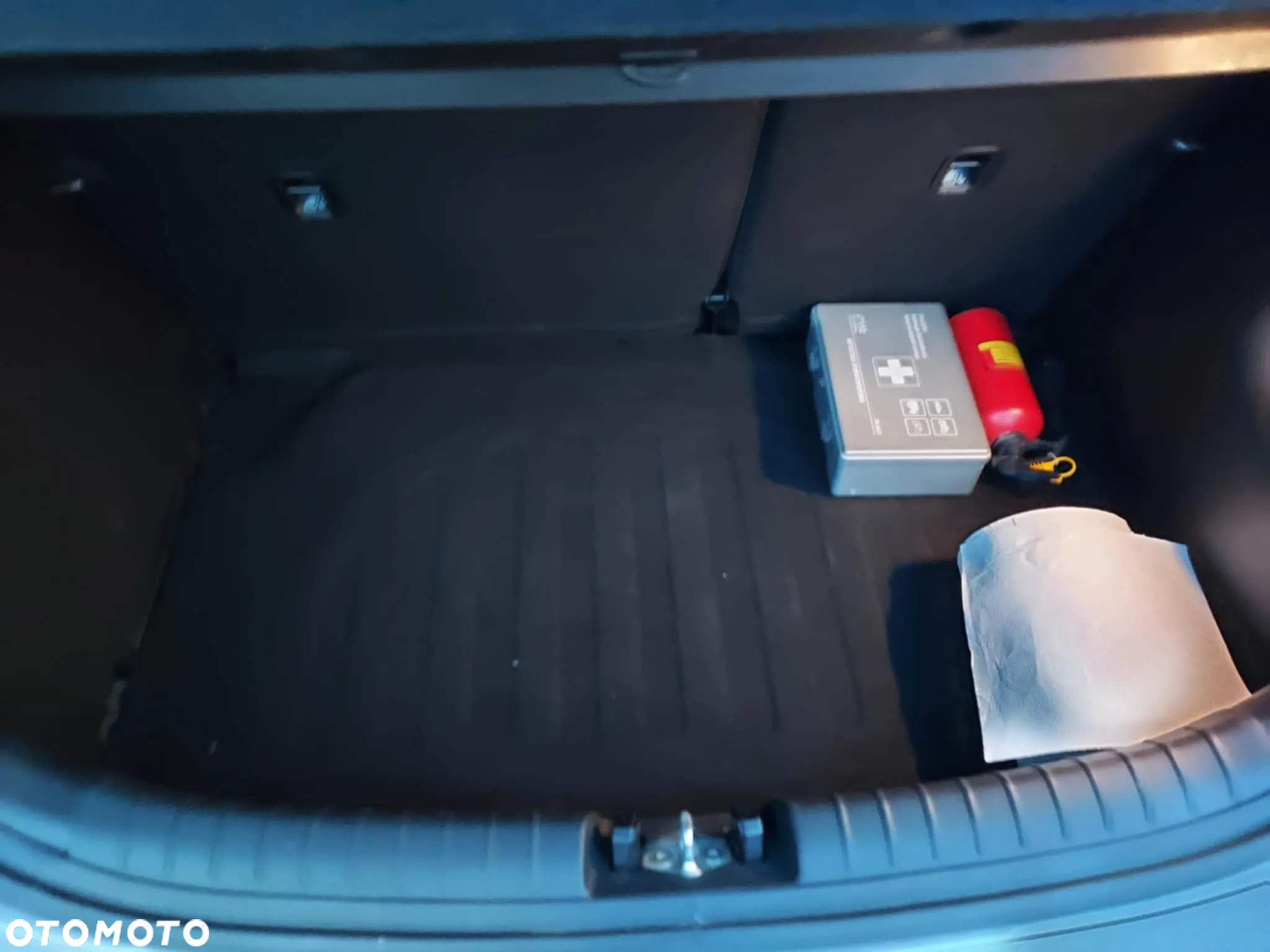 Kia Rio 1.2 L - 26