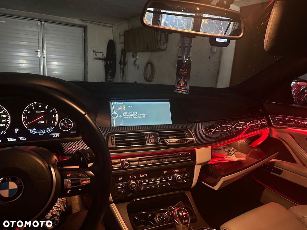 BMW M5 Competition - 6