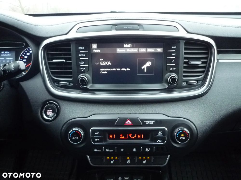 Kia Sorento 2.0 CRDI Business Line Plus - 25