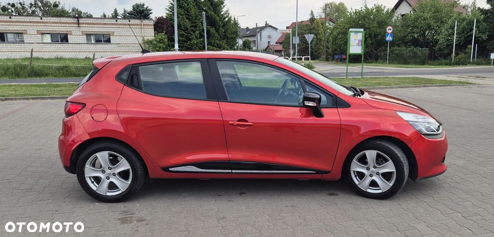 Renault Clio - 5
