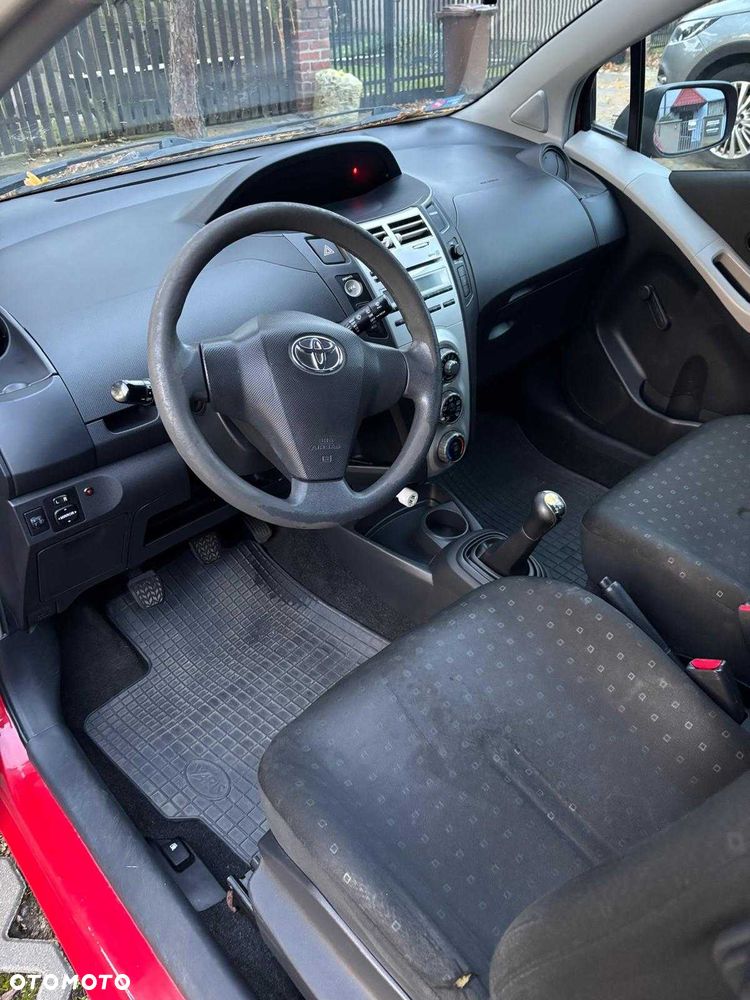 Toyota Yaris 2007 photo 5