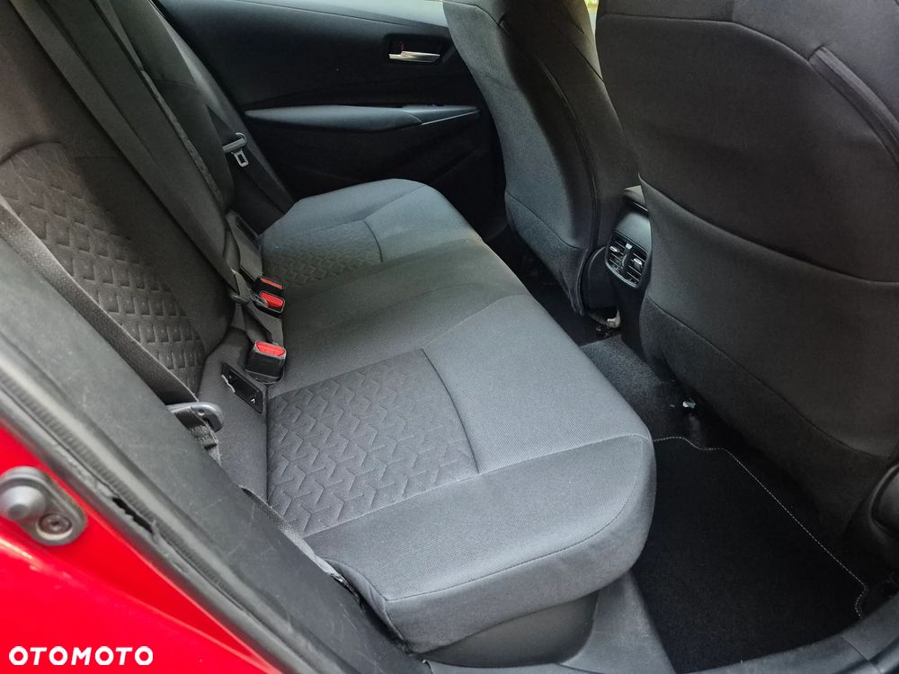 Toyota Corolla 1.8 Comfort - 29