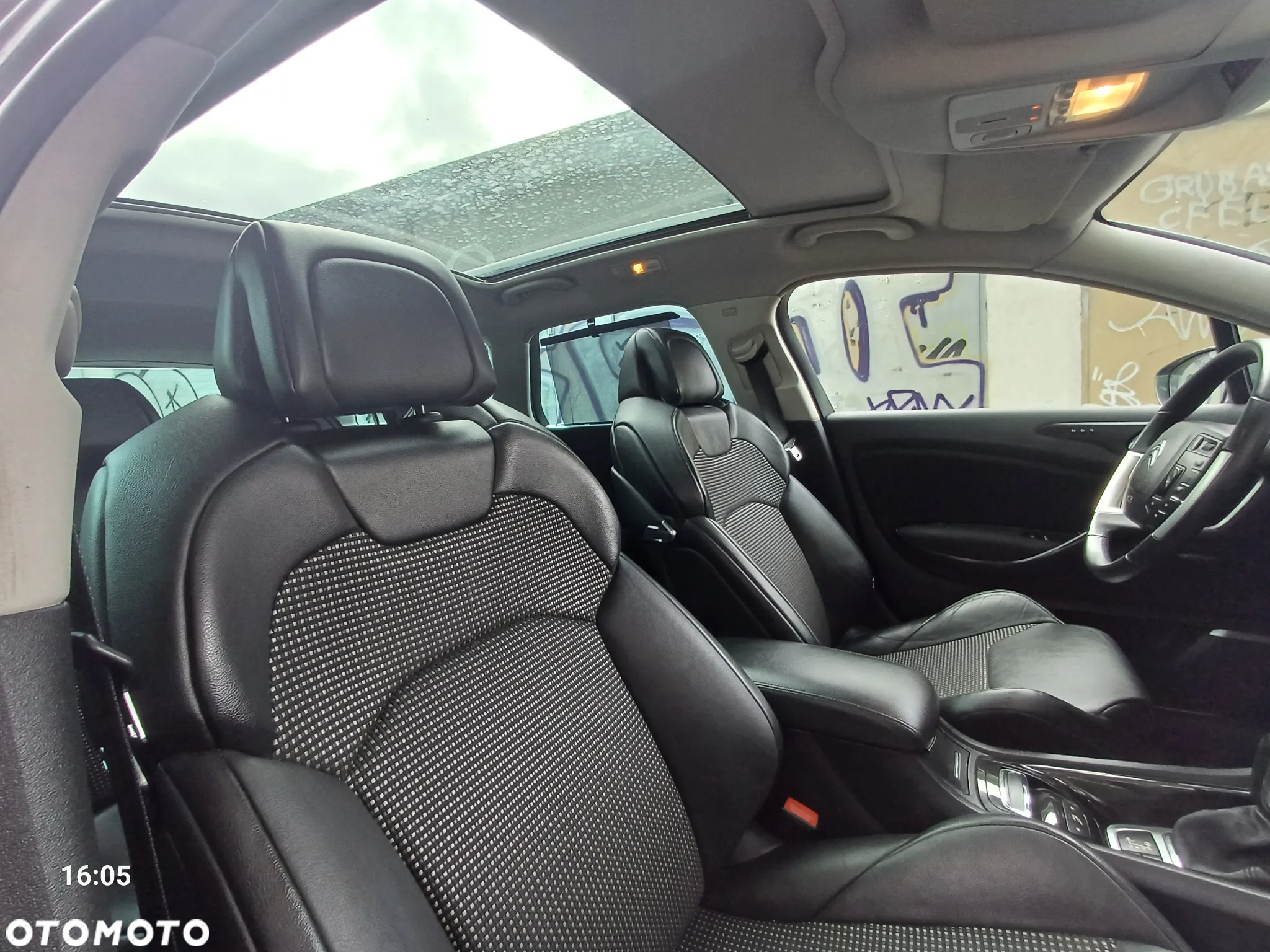 Citroën C5 2.2 HDi Exclusive - 17