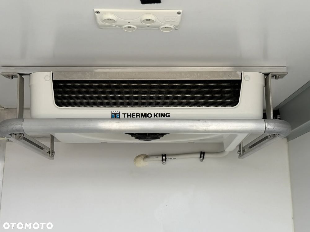 Peugeot BOXER - 32