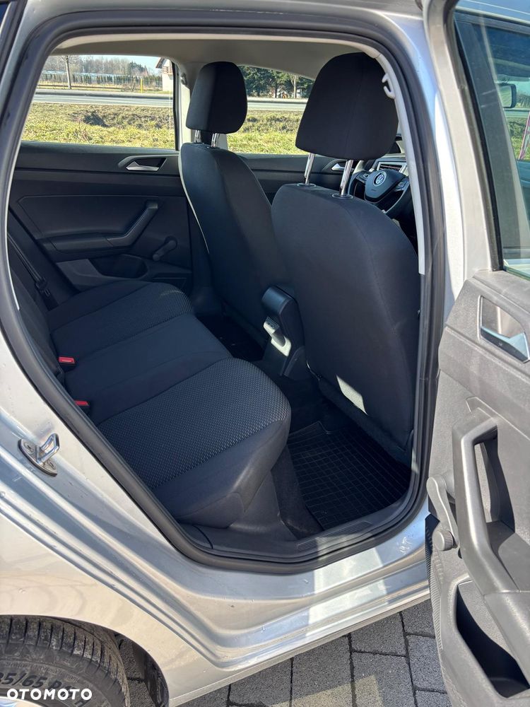 Volkswagen Polo 1.0 ACTIVE - 11