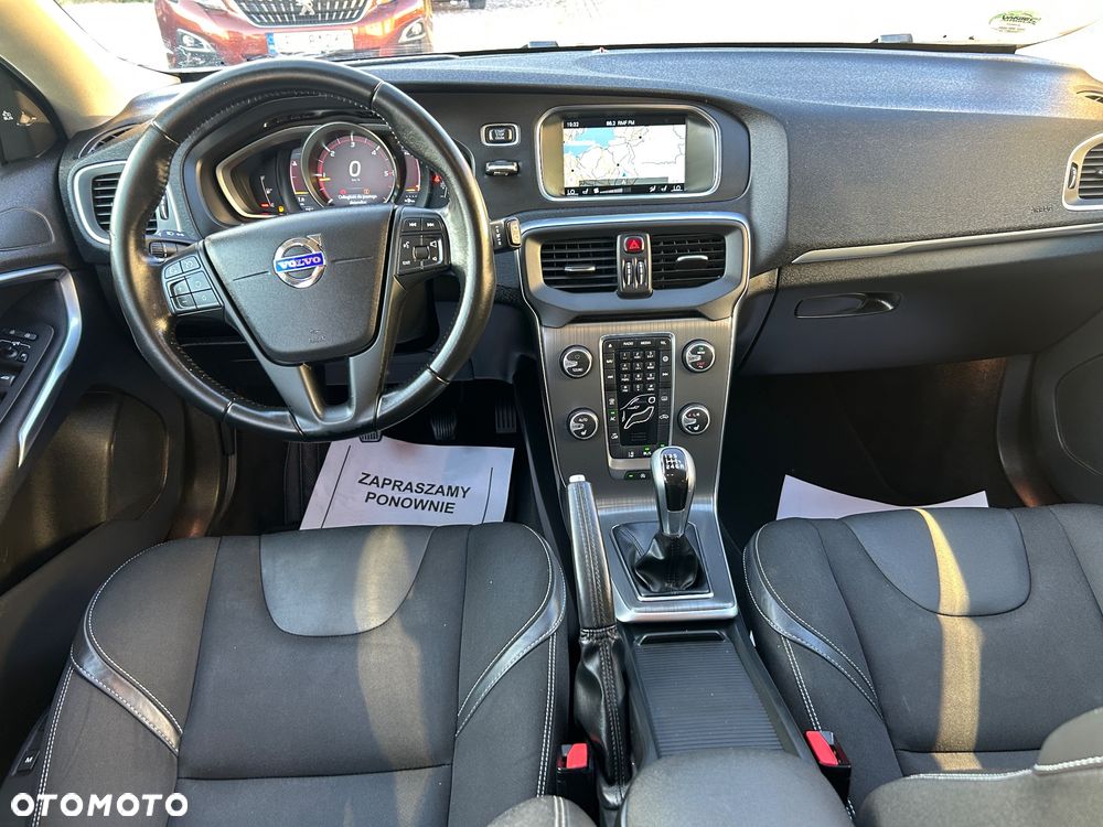 Volvo V40 D2 Kinetic - 7