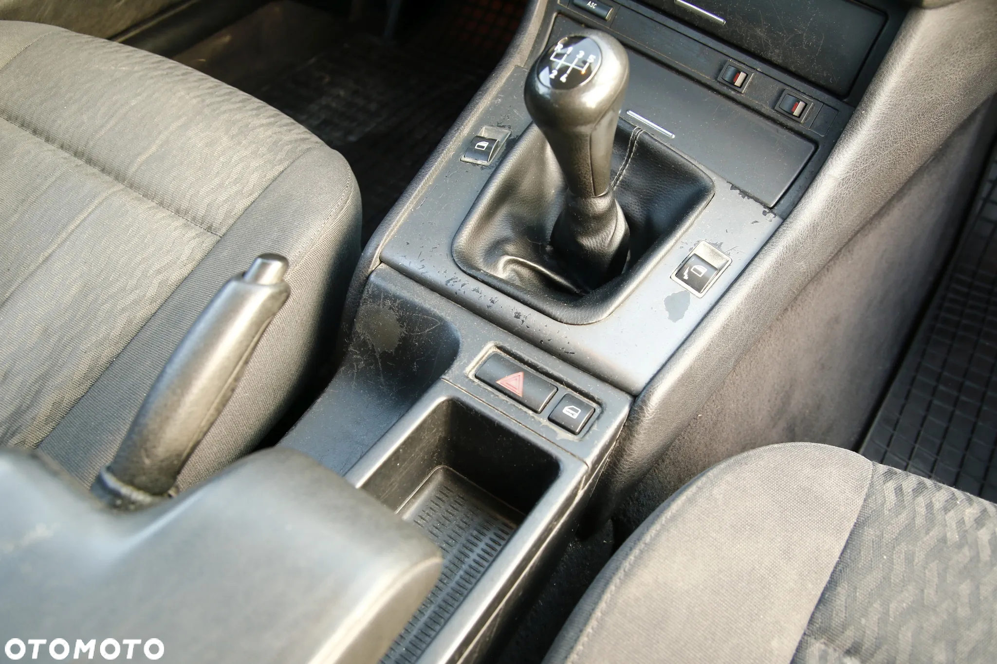 BMW Seria 3 320d - 27