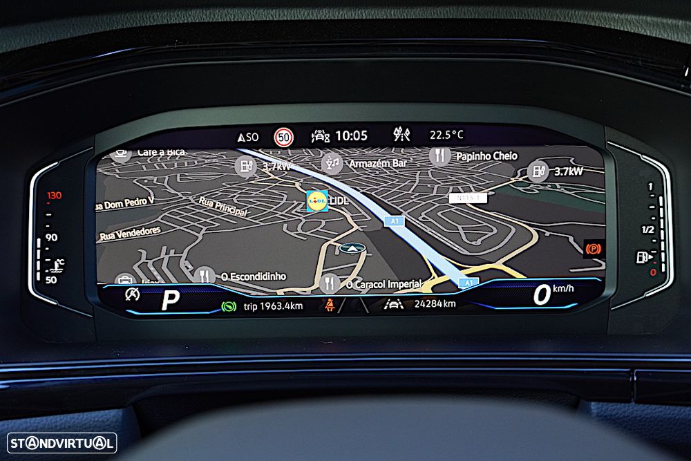 VW T-Roc 1.5 TSI R-Line DSG - 35