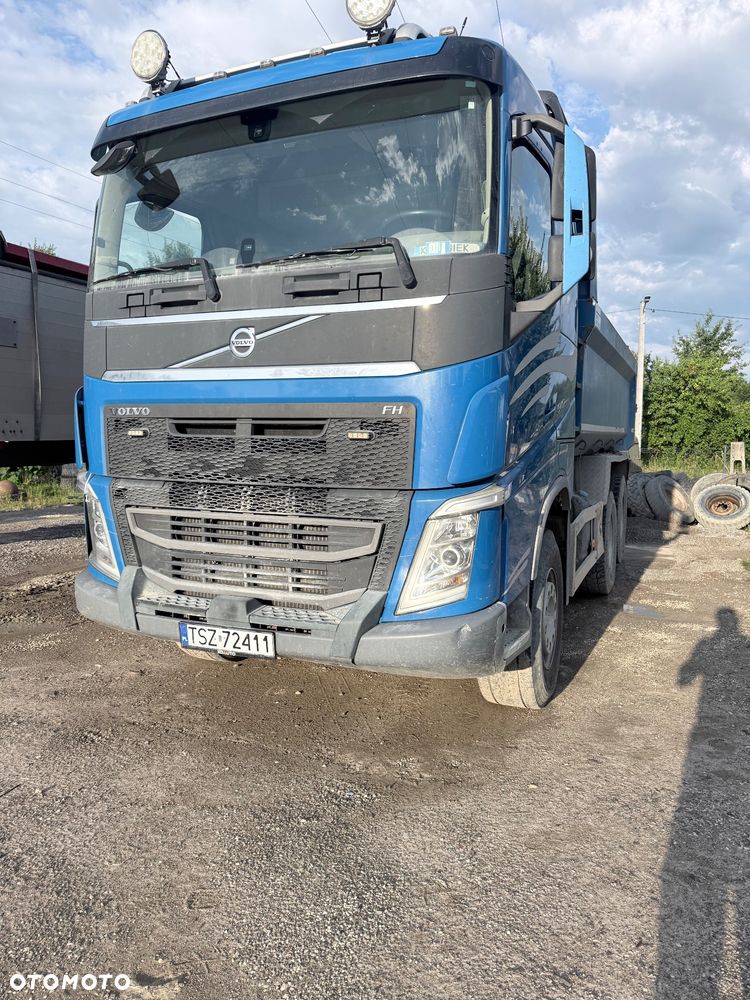 Volvo FH - 1