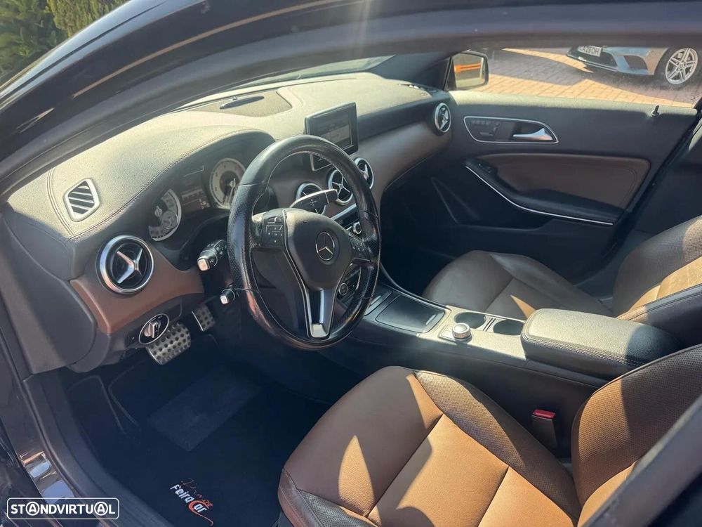 Mercedes-Benz A 220 - 4
