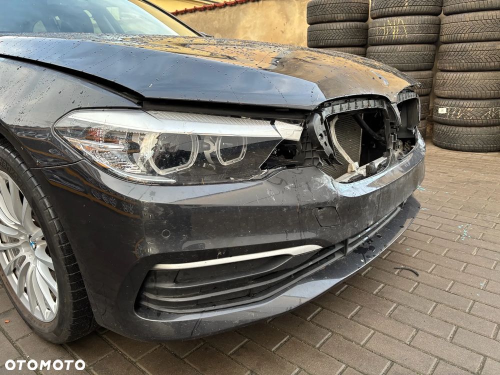 BMW Seria 5 520d - 14