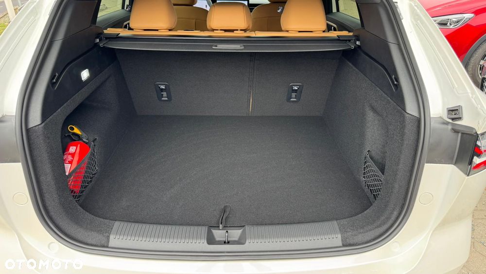 MG HS 1.5 T-GDI Exclusive DCT - 18