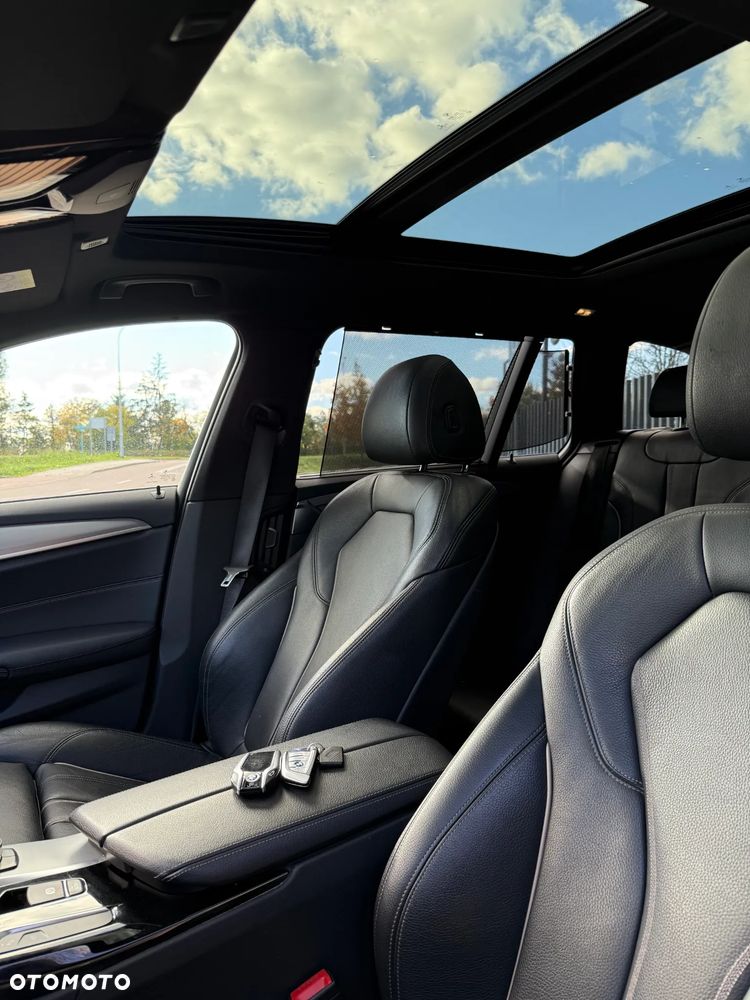 BMW Seria 5 530i xDrive M Sport sport - 12