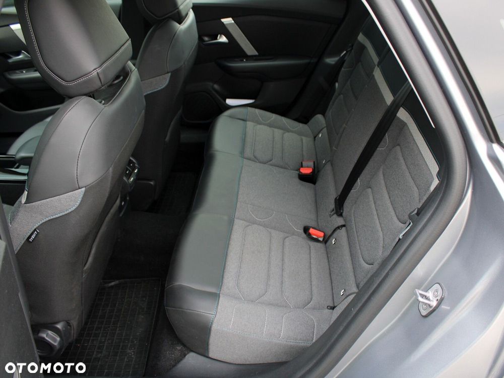 Citroën C4X - 13