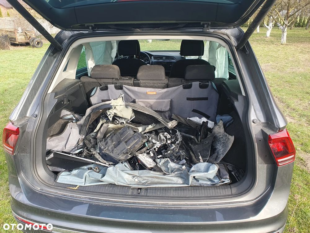 Volkswagen Tiguan 2.0 TDI SCR 4MOTION DSG Highline - 15