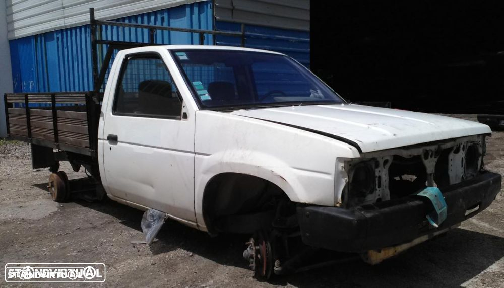 Nissan D21 td25 para peças - 4